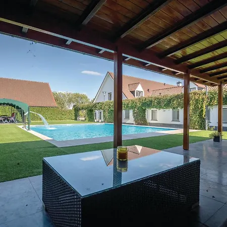 Awesome In With Kitchen Kessel (Limburg)