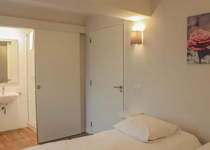 Дом отдыха Awesome In With Kitchen Кессель